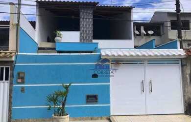 Imagem: A casa possui 3 Dormitórios, 1 Banheiro, 1 Vaga na garagem