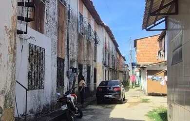 Imagem: A casa em condomínio possui 2 Dormitórios, 1 Banheiro e está