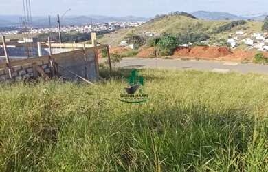 Imagem: O terreno possui 155m² de Área e está localizado em Bragança