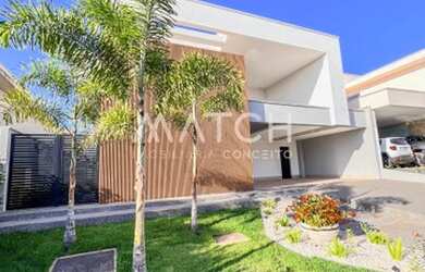 Imagem: A casa em condomínio possui 4 Dormitórios, 5 Banheiros, 2