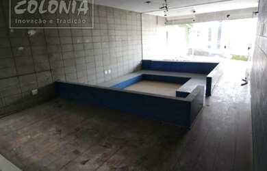 Imagem: A casa possui 3 Dormitórios, 5 Banheiros, 5 Vagas na garagem