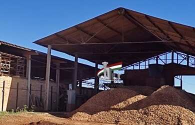 Imagem: O terreno possui 60.460m² de Área, Churrasqueira e está