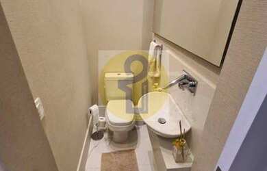 Imagem 9: Localizado na Av Lucio Costa, excelente apartamento em lâmina , com uma...