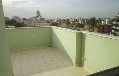 Imagem: O apartamento na cobertura possui 3 Dormitórios, 1 Banheiro