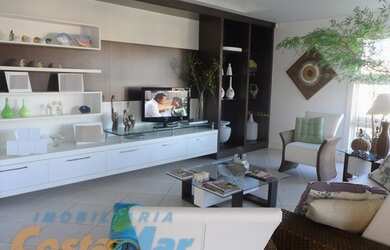 Imagem 9: Belíssima residencia de alto padrão poucas quadras do mar !