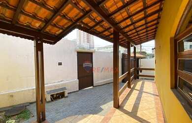 Imagem 1: Terreno Zona Mista , com duas casas à venda, 408 m² por R$ 700.000 -...