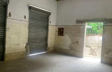 Imagem 7: Galpão/Depósito/Armazém para venda possui 300 metros quadrados em Vila...