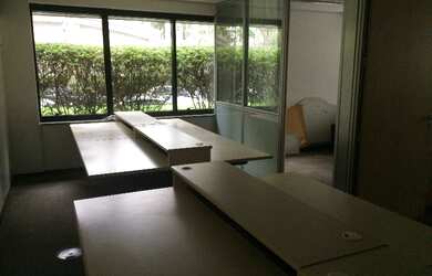 Imagem: O depósito possui 2 Vagas na garagem e 70m² de Área e está