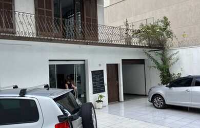 Imagem 2: Sobrado para venda tem 252 metros quadrados com 3 quartos em Novo Mundo...