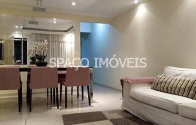 Imagem: A casa possui 2 Dormitórios, 3 Banheiros, 3 Vagas na garagem