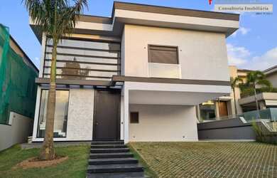 Imagem: A casa em condomínio possui 5 Dormitórios, 5 Banheiros, 5