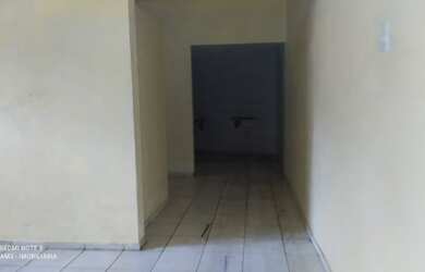 Imagem 8: Galpão comercial na Av. Pedro Freitas, 864 m², para lojas, depósitos e transportadoras!