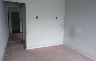 Imagem 4: Casa 3 Quitinetes ao lado do Posto 500 Est. Rio São Paulo/Est. Tingui