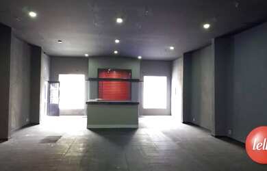 Imagem: O depósito possui 336m² de Área e está localizado em Vila