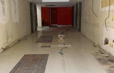 Imagem: O depósito possui 1 Vaga na garagem, 150m² de Área e está