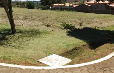 Imagem 1: Venda Terreno com 1.399,00 m². Recanto do Salto, Londrina