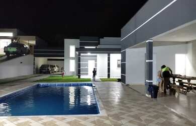 Imagem: A fazenda possui 300m² de Área e está localizado em Mairinque