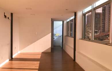 Imagem: O depósito possui 80m² de Área e está localizado em Praia