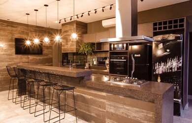 Imagem: A casa em condomínio possui 3 Dormitórios, 4 Banheiros, 2