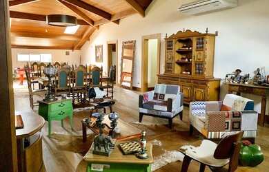 Imagem: A casa em condomínio possui 5 Dormitórios, 5 Banheiros, 5