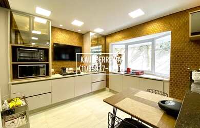 Imagem 11: Casa no Butantã nobre. Piscina, Varanda, 380m² de Áreae4 Vagas na garagem