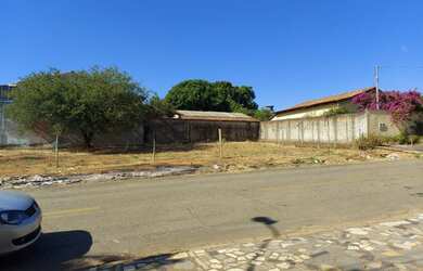 Imagem: O terreno e está localizado em Jardim Presidente, Goiânia