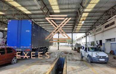 Imagem: O depósito possui 5 Vagas na garagem, 72.000m² de Área e