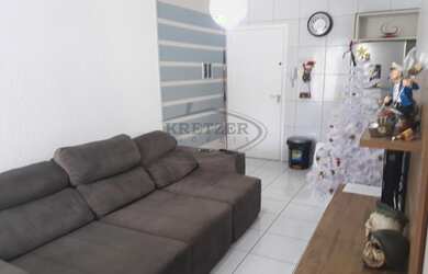 Imagem: O apartamento possui 2 Dormitórios, 1 Banheiro, 1 Vaga na garagem