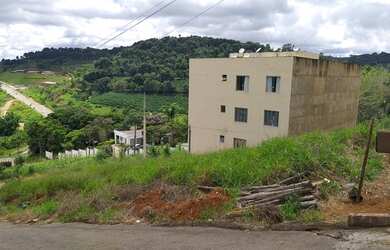 Imagem: O terreno possui 240m² de Área e está localizado em Alfa