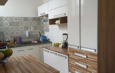 Imagem 15: Alugo Casa no Rio Vermelho na rua Osvaldo Cruz