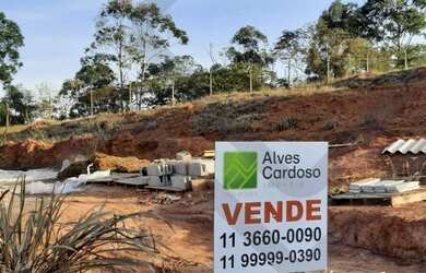 Imagem: O terreno possui 905m² de Área e está localizado em Usina