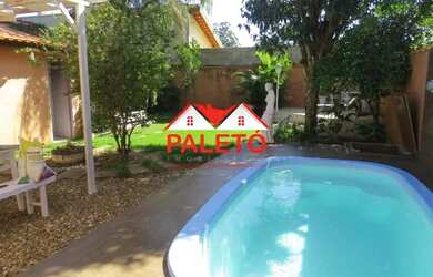 Imagem 1: Casa com piscina a venda na cidade de Porangaba Jardim São Luiz