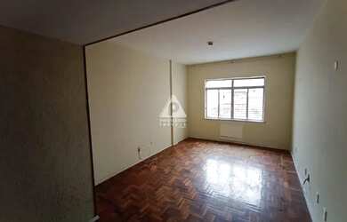 Imagem: O apartamento à venda possui 2 Dormitórios, 2 Banheiros, 1