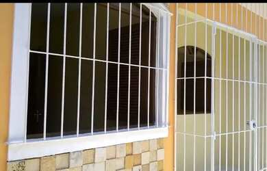 Imagem 1: Aluga-se em Pau Amarelo. 1 Vaga na garageme2 Dormitórios