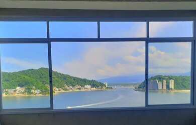 Imagem 8: Alugo sala living de frente ao mar, mobiliado. Vista cinematográfica