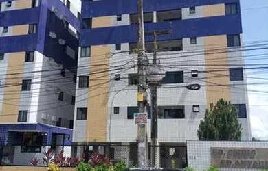 Imagem: O apartamento possui 3 Dormitórios, 1 Banheiro, 1 Vaga na garagem