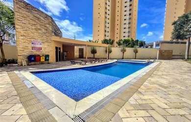 Imagem: O apartamento possui 2 Dormitórios, 2 Banheiros, 1 Vaga na