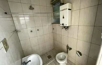 Imagem 11: CONJUGADO, 03 quadras da praia, metrô, andar alto, fundos silencioso