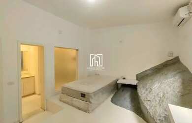 Imagem: A casa em condomínio possui 4 Dormitórios, 5 Banheiros, 4