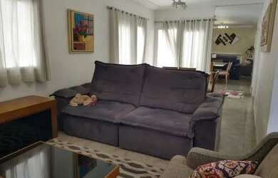 Imagem: A casa em condomínio possui 4 Dormitórios, 5 Banheiros, 4