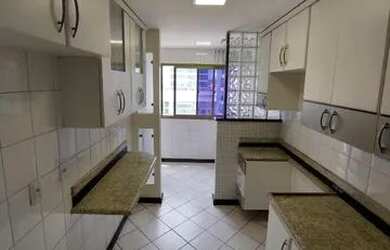 Imagem: O apartamento possui 3 Dormitórios, 2 Banheiros, 2 Vagas na