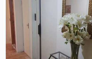 Imagem: O apartamento e possui 2 Dormitórios, Suítes, 1 Banheiro