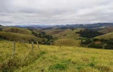 Imagem: A fazenda possui 28.000m² de Área e está localizado em Centro