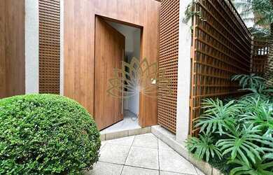 Imagem: A casa em condomínio possui 3 Dormitórios, 5 Banheiros, 4