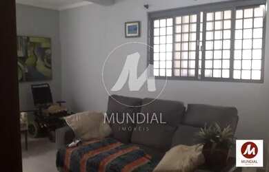 Imagem: A casa possui 2 Dormitórios, 2 Banheiros, 1 Vaga na garagem