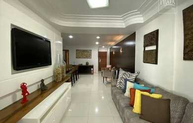 Imagem: O apartamento possui 4 Dormitórios, 4 Banheiros, 2 Vagas na