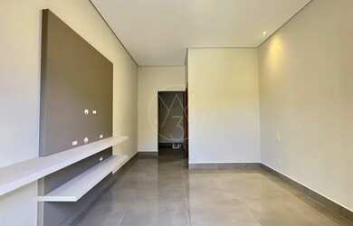 Imagem: A casa em condomínio possui 3 Dormitórios, 5 Banheiros, 4