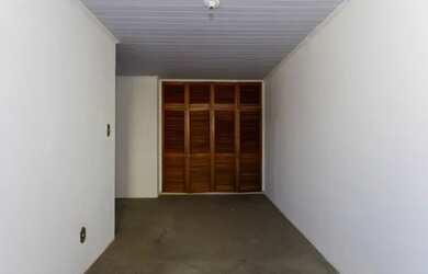 Imagem: O apartamento possui 2 Dormitórios, 1 Banheiro e 60m² de Área