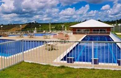 Imagem: O terreno possui 206m² de Área e está localizado em Sim