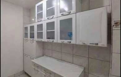 Imagem: A casa possui 3 Dormitórios, 1 Banheiro, Varanda e está localizado